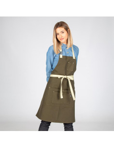 Delantal con Peto Hebilla Enlazada – 100014